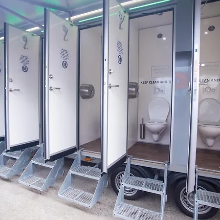 Easy - Autodrom مكان تخييم *