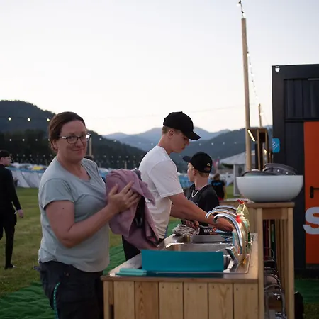 Campsite Easy - Autodrom *